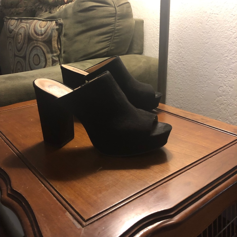 Candies black high heels